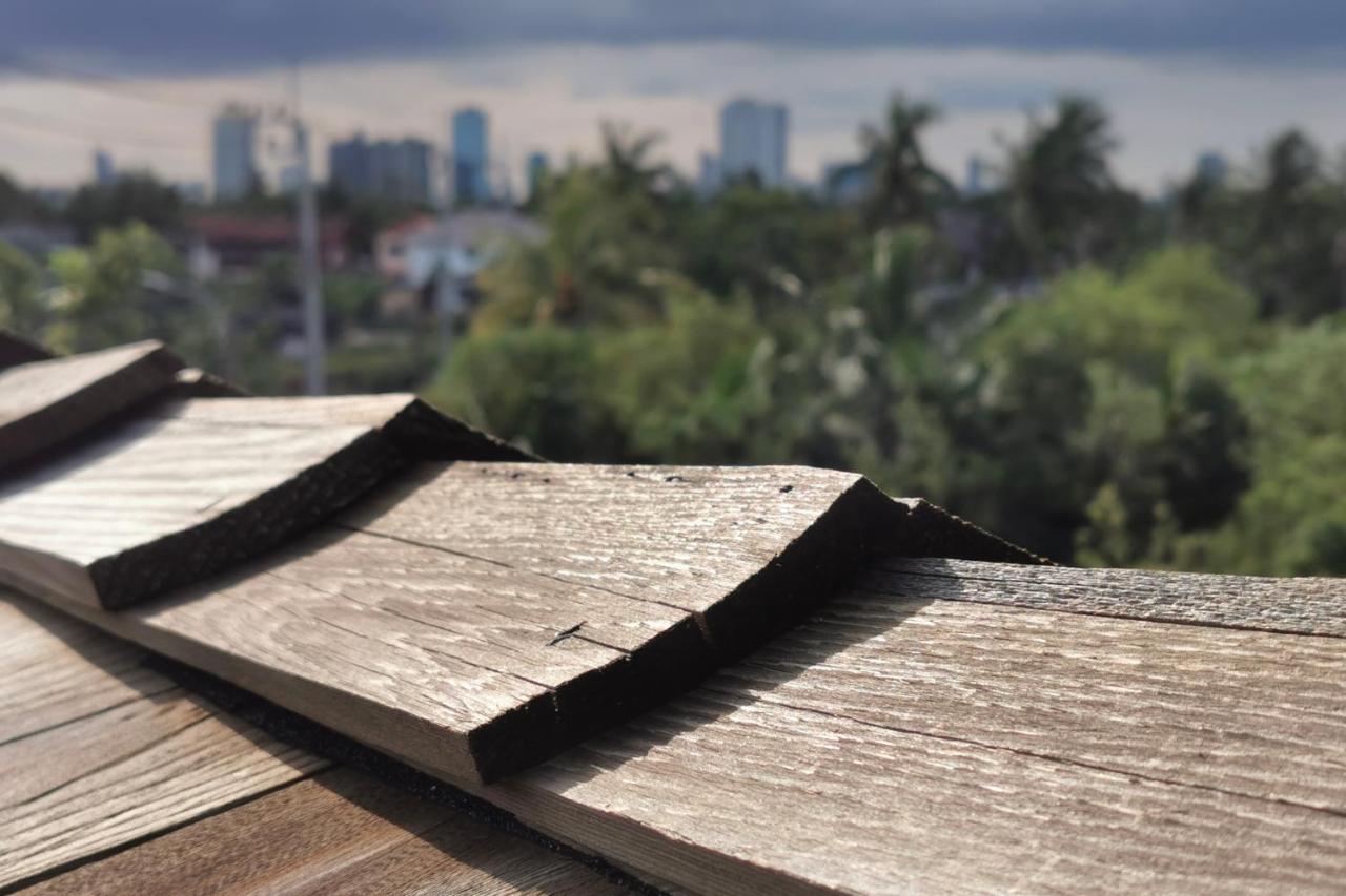 Coconut Lane Bangkok Hotel Bagian luar foto